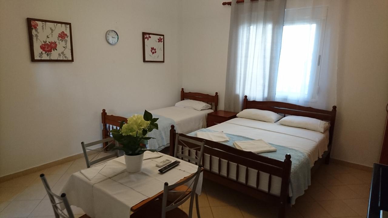 Kulla E Vekut Apartment Durres Luaran gambar