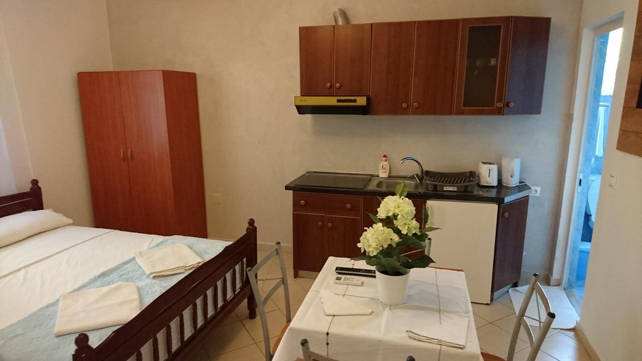 Kulla E Vekut Apartment Durres Luaran gambar