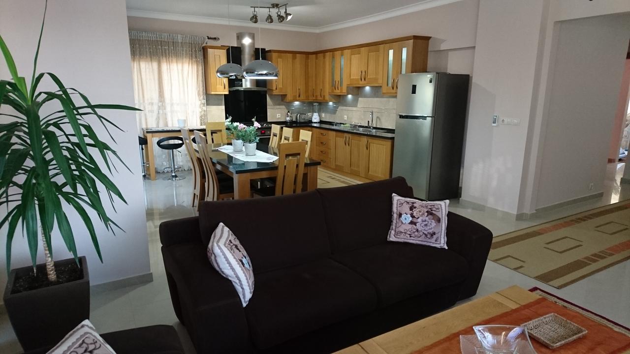 Kulla E Vekut Apartment Durres Luaran gambar