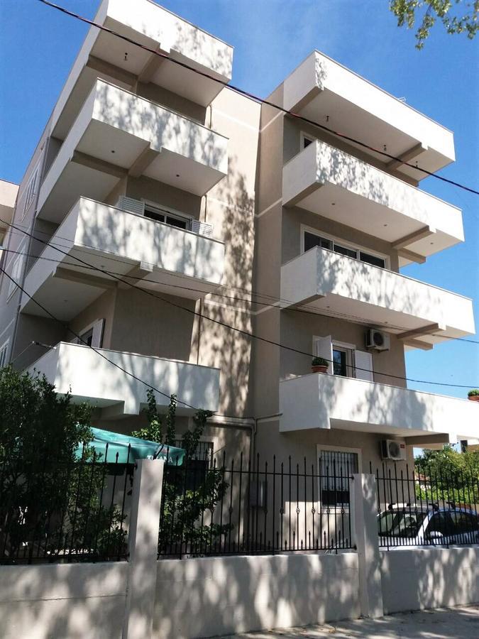 Kulla E Vekut Apartment Durres Luaran gambar